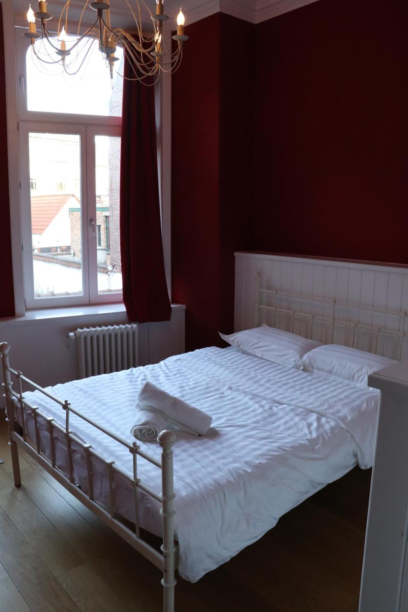 Hostel Lybeer Private Rooms Just For Two! Brügge Zimmer foto