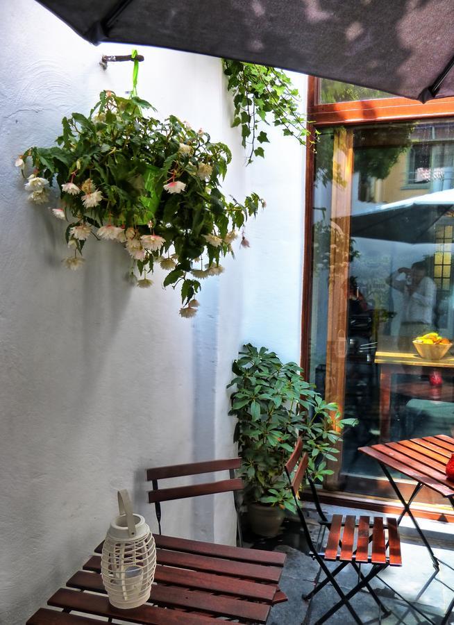Hostel Lybeer Private Rooms Just For Two! Brügge Exterior foto