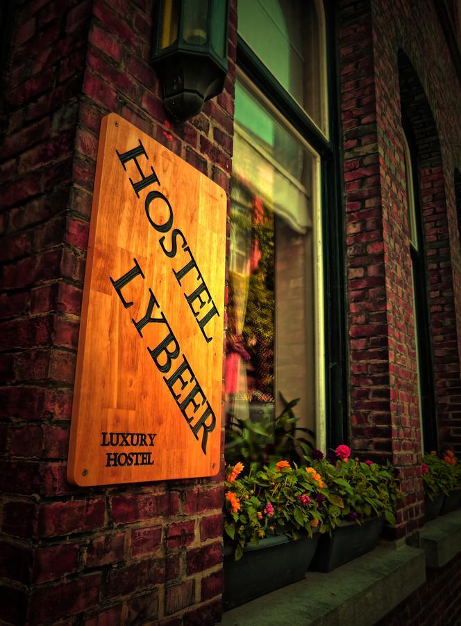 Hostel Lybeer Private Rooms Just For Two! Brügge Exterior foto